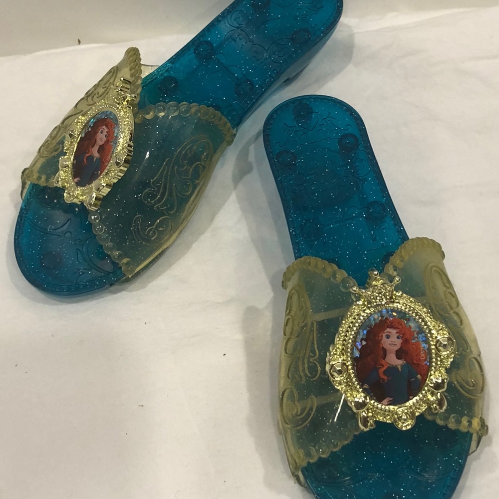 BRAVE dress up slipper❤️